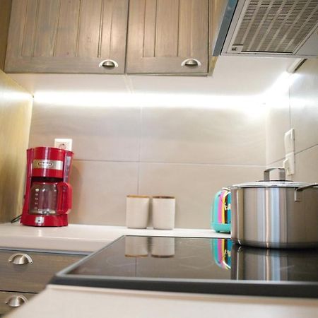 Aroura Homes Garden House 2Br 2Ba Free Parking Αθήνα Εξωτερικό φωτογραφία