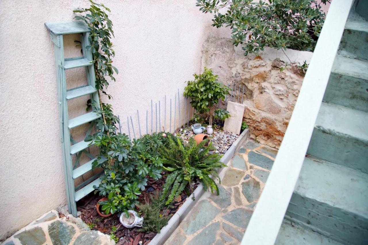 Aroura Homes Garden House 2Br 2Ba Free Parking Αθήνα Εξωτερικό φωτογραφία