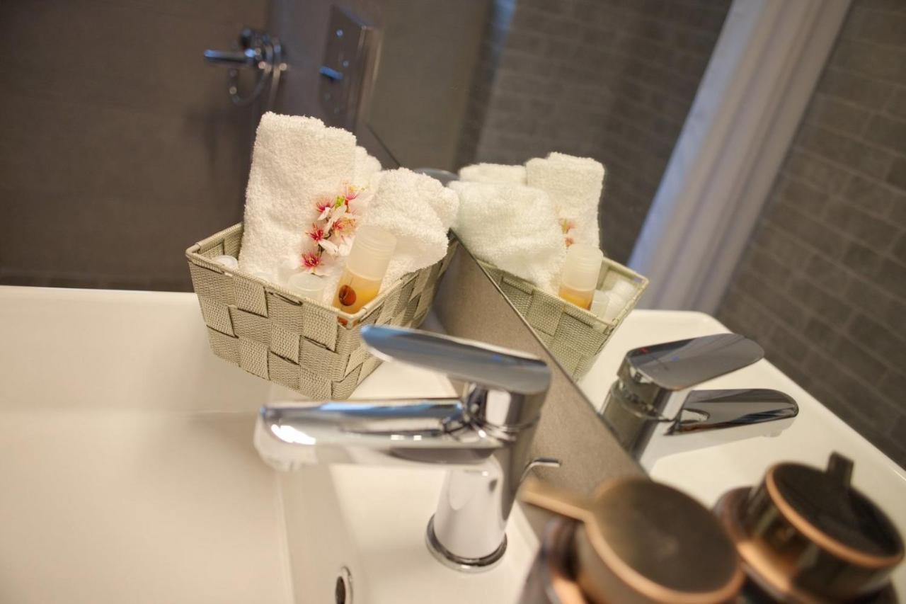 Aroura Homes Garden House 2Br 2Ba Free Parking Αθήνα Εξωτερικό φωτογραφία