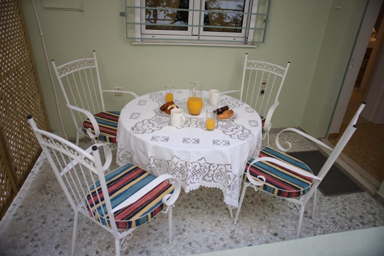Aroura Homes Garden House 2Br 2Ba Free Parking Αθήνα Εξωτερικό φωτογραφία